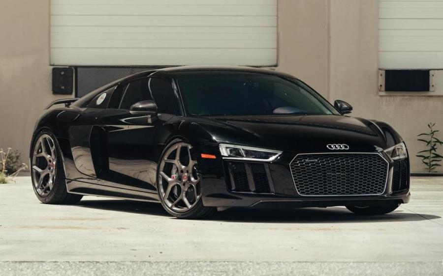 Audi R8 on Vossen Wheels (CG-205) '2016